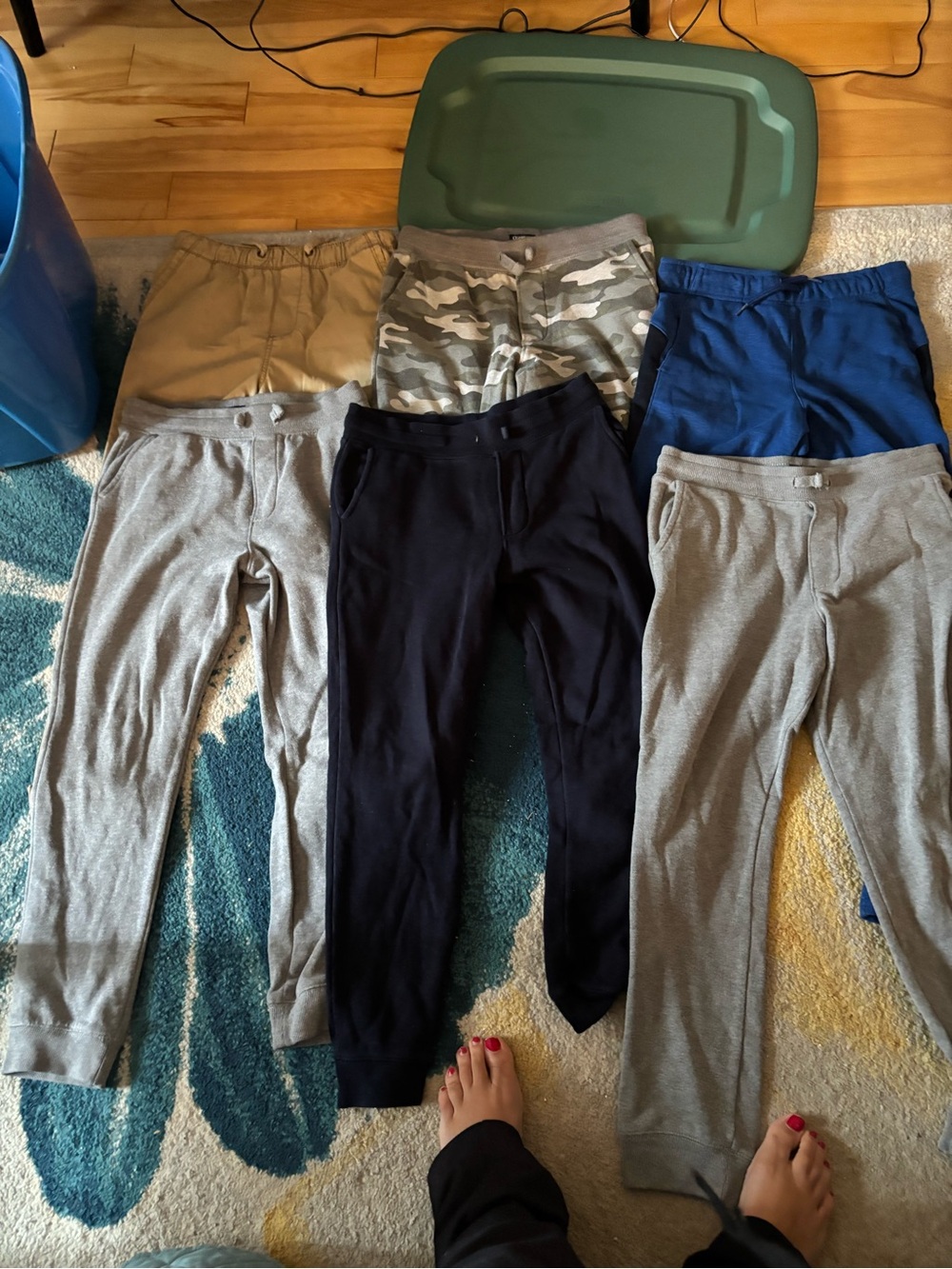 6 pairs of OshKosh B'gosh Boys  Sweatpants - Gray, Black, Blue, Tan, Cam